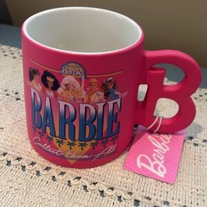 💓Mattel Barbie 21 Oz Mug 💕NWT🆕 ‼️PRICE DROP‼️
